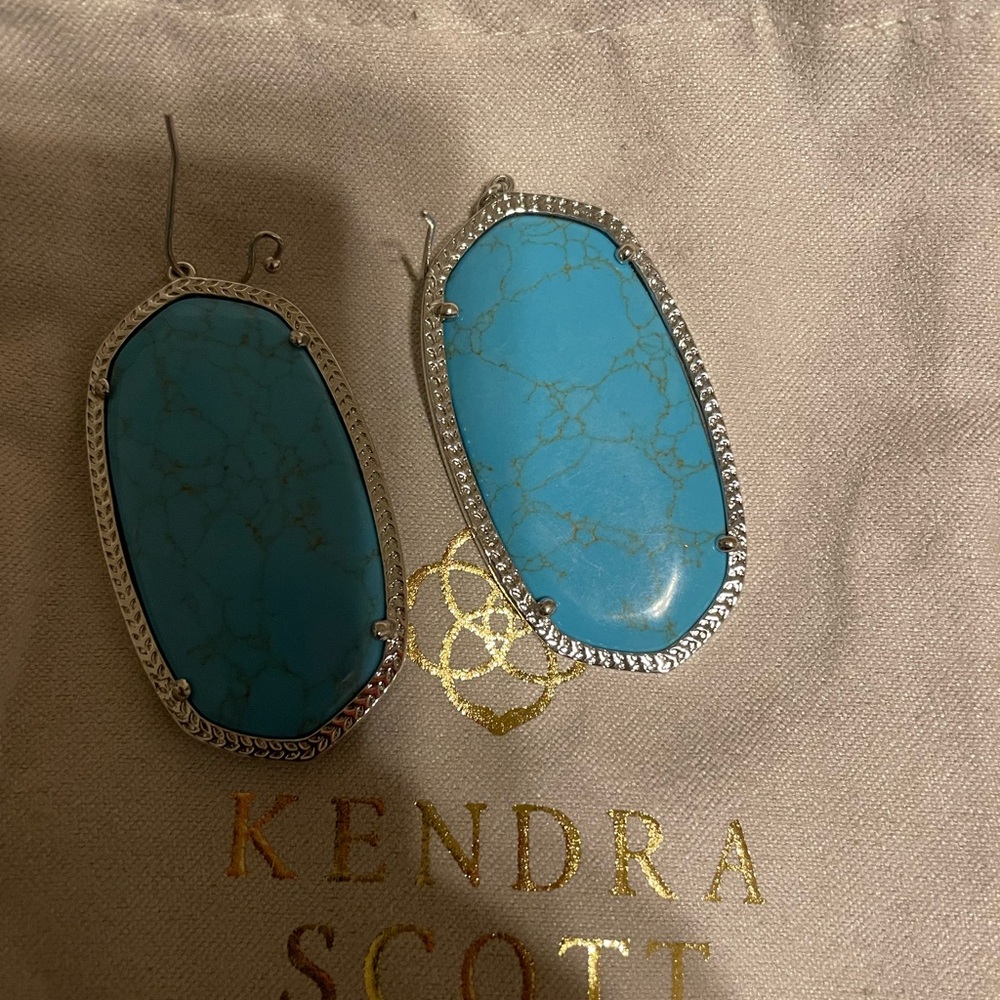 Kendra Scott turquoise Danielle earrings